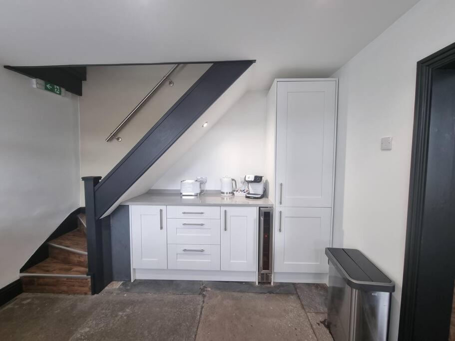 Luxurious Cottage With Hot Tub, Lake District Duddon Exterior photo